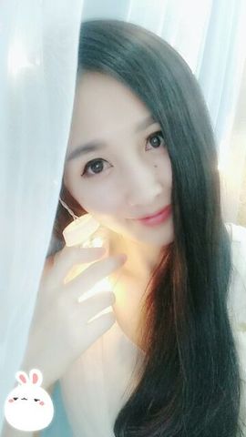 小妖❤出山主播照片