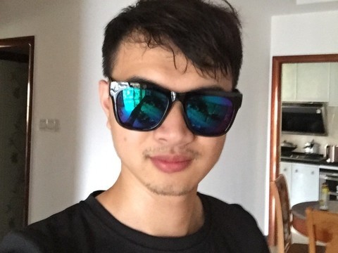 嘿嘿仔海报