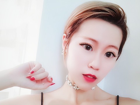 上海卡卡小仙女👸海报