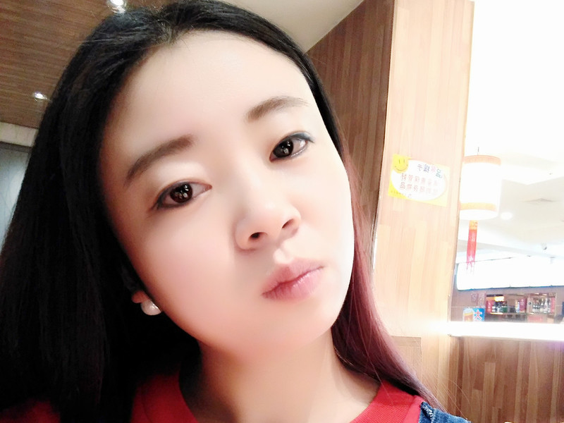 ??灰姑娘??的主播海報