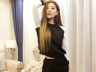 炎龙铠甲勇士的主播照片