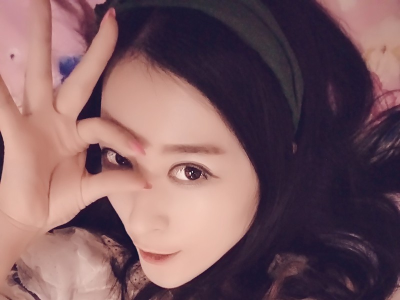 L小宝儿的主播海报