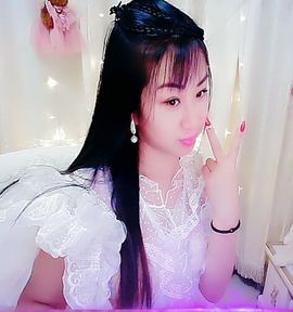 燕馨梦主播照片