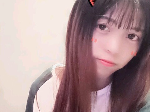 怪力少女🍉海报