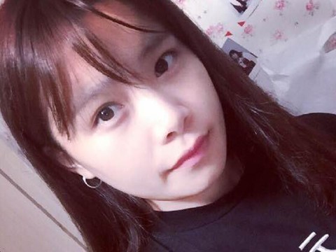 余生还是我一个人走吧海报