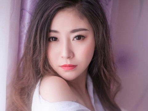 小鲤鱼s馨儿海报