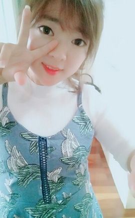 薇琪❥琪小瘦呀主播照片