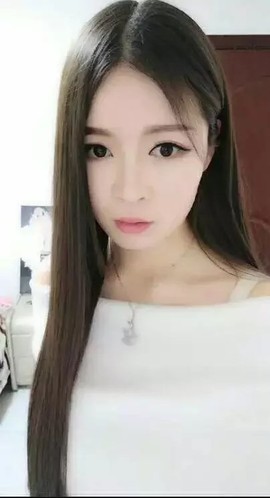 寻水肉肉主播照片