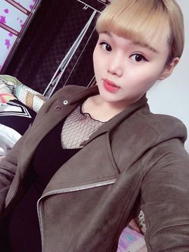 小可爱求守护主播照片