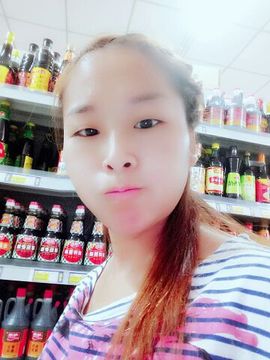 乜小秋主播照片