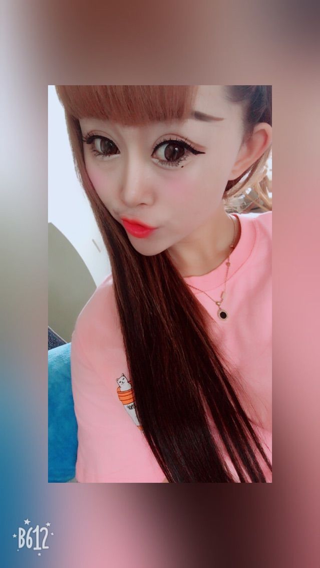 👄魅儿👄的主播照片