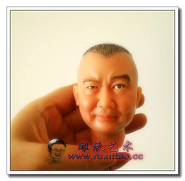 魏君丽雕像艺术主播照片