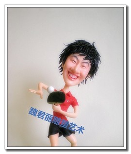魏君丽雕像艺术主播照片
