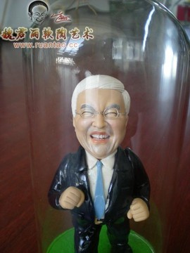 魏君丽雕像艺术主播照片