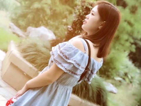 小女人～娜娜海报