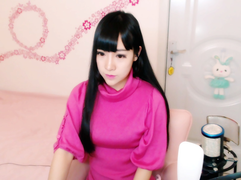 新人洛①①的主播海报