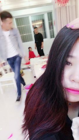 Red专业彩妆Ann主播照片