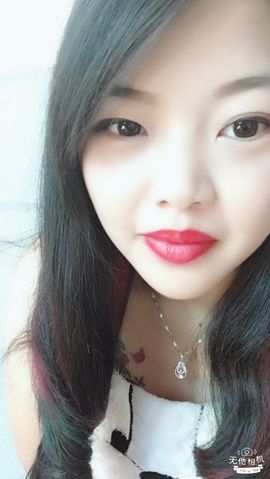 1404138790主播照片