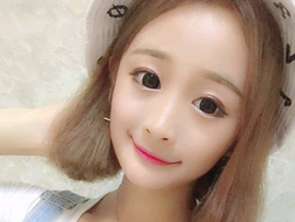 HH龙魂主播照片