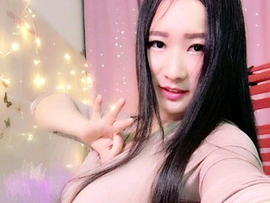 忆梦路哥主播照片