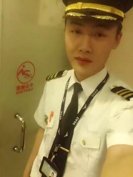Hnapilot主播照片
