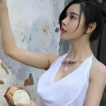 贱特特的。脸皮厚海报