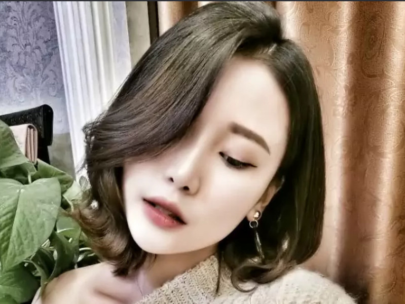 賀无心吖的主播海报