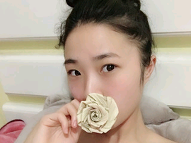 微笑ckc主播照片