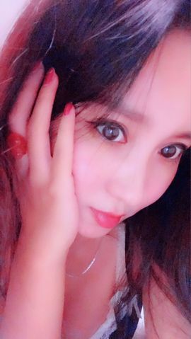 魅丽晴儿主播照片