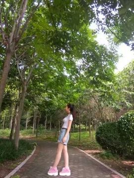 小兔子乖乖♛主播照片