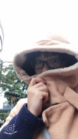 嗷~小熊熊！主播照片