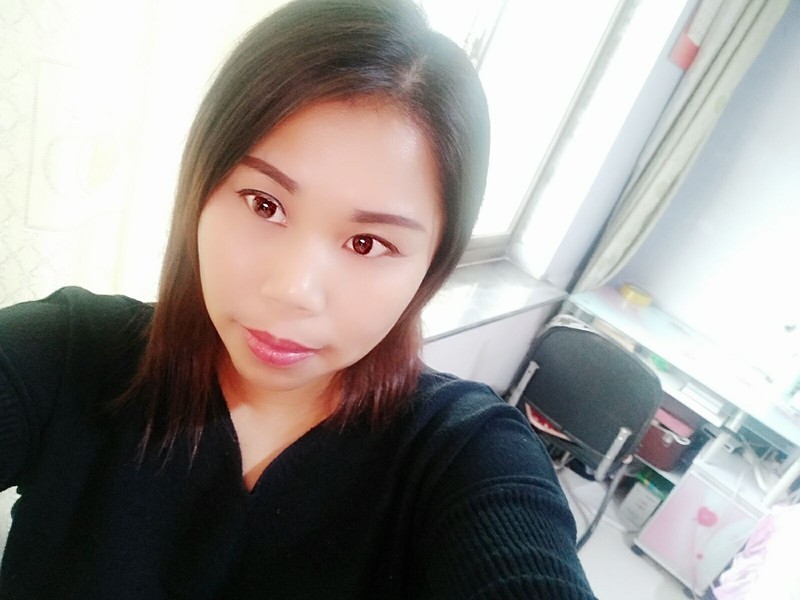 香水无毒y的主播海报