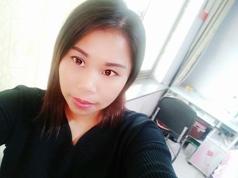 香水无毒y海报