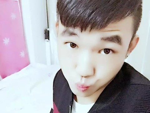 【DJ】灬小♔诺海报