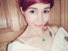 一曰三秋主播照片