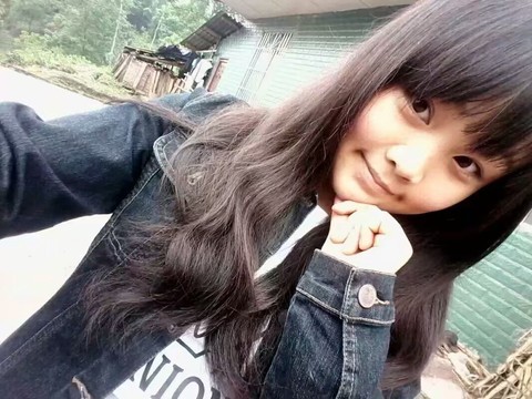 新人儍幺妹海报