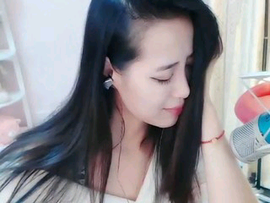 黄黄w主播照片