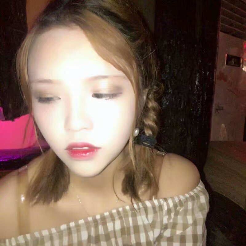 小魔女ww主播照片