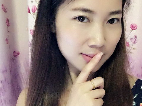 🤟丑八怪🤟海报