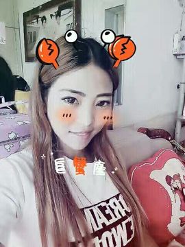 王记麻辣烫主播照片