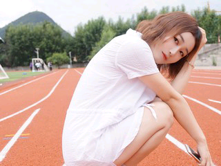 寂寞的人cm的主播照片