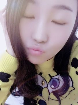 小呗电脑坏不定时播主播照片