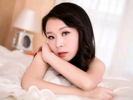 无望我1314主播照片