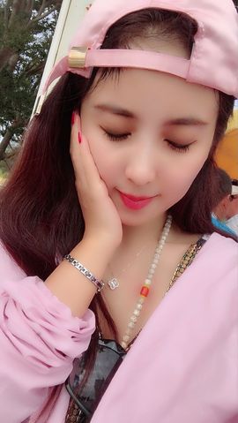 魅丽晴儿主播照片