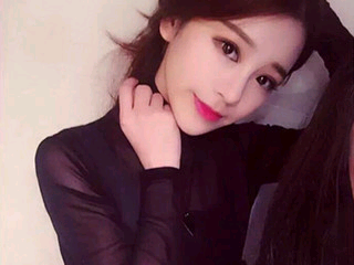 漂游世界的海豚主播照片