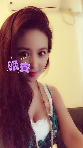 魅丽晴儿主播照片