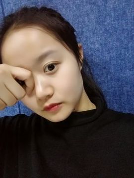 糖果不定时。关注提醒主播照片
