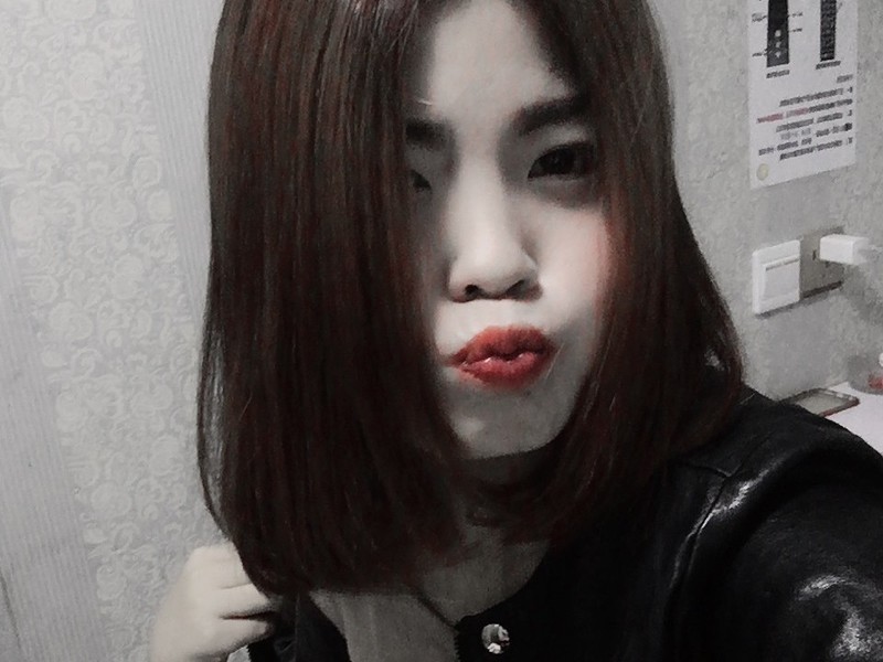 悦悦lx的主播海报