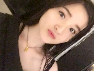 我row的主播照片