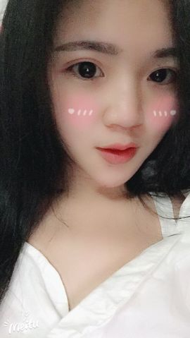 啊拉蕾改名换号蕾汐曼主播照片